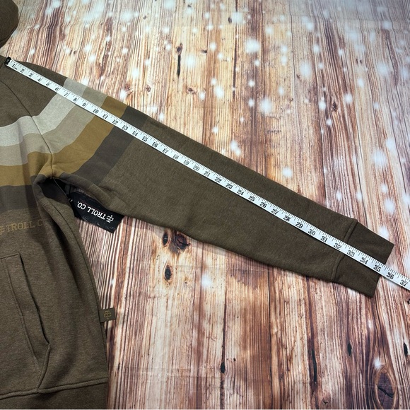 NWT Troll Co Men's Brown Striped Hoodie
Size XL - Picture 9 of 14